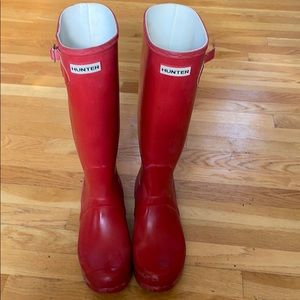 Hunter red boots